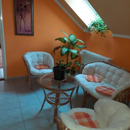 Fűvészkert Apartman